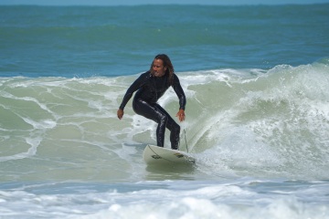 20220409 Moring Surf @ South Jetty