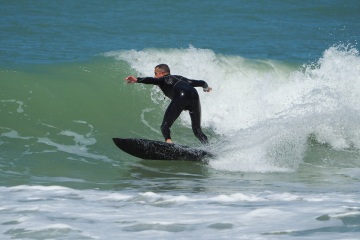 20220409 Moring Surf @ South Jetty