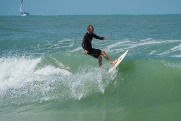 20220409 Moring Surf @ South Jetty