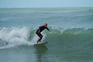20220409 Moring Surf @ South Jetty