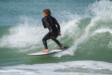 20220409 Moring Surf @ South Jetty