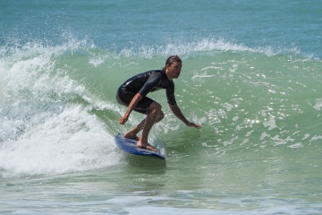 20220409 Moring Surf @ South Jetty