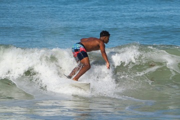 20220410 Morning Surf @ South Jetty