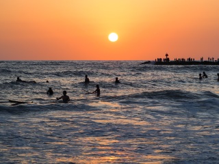 20220507 Afternoon and Evening Surf Photos @ South Jetty