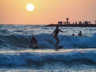 20220507 Afternoon and Evening Surf Photos @ South Jetty