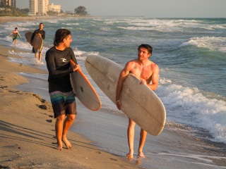 20220511-evening-surf-south-jetty-134