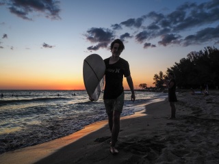 20220511-evening-surf-south-jetty-158