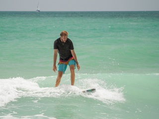 20220522 Surfing @ South Jetty
