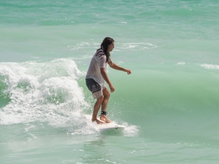 20220522 Surfing @ South Jetty