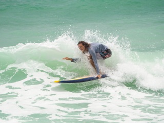 20220522 Surfing @ South Jetty