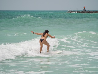 20220522 Surfing @ South Jetty