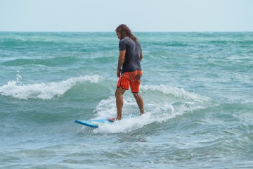 20220611-12-surf-photos