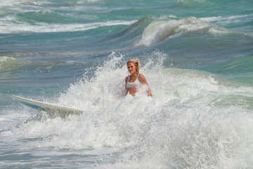 20220611-12-surf-photos