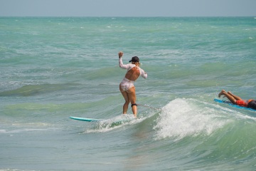 20220611-12-surf-photos