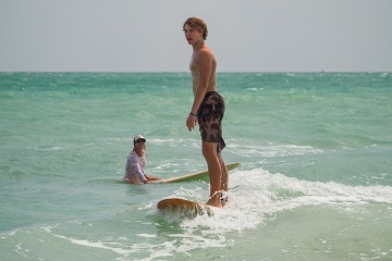 20220611-12-surf-photos