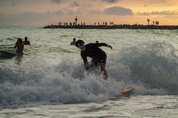 20220611-12-surf-photos