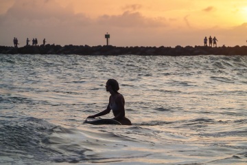 20220611-12-surf-photos