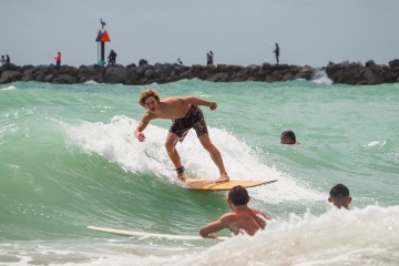 20220611-12-surf-photos