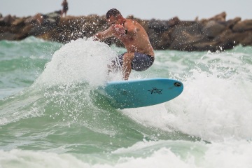 20220611-12-surf-photos