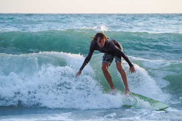 20220612-sunset-surfing-south-jetty