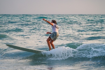 20220612-sunset-surfing-south-jetty
