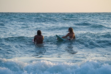 20220612-sunset-surfing-south-jetty