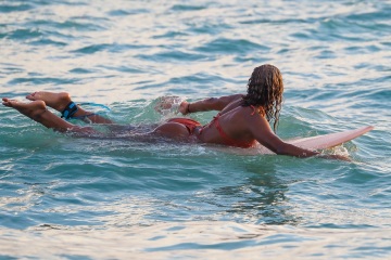 20220612-sunset-surfing-south-jetty