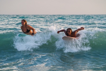20220612-sunset-surfing-south-jetty