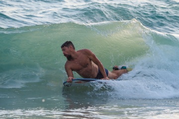 20220612-sunset-surfing-south-jetty