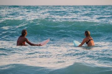 20220612-sunset-surfing-south-jetty
