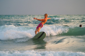 20220612-sunset-surfing-south-jetty