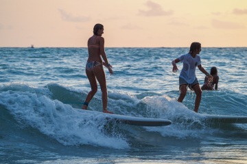 20220612-sunset-surfing-south-jetty