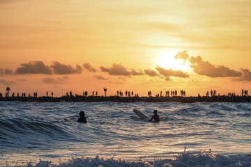 20220612-sunset-surfing-south-jetty