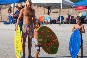 20220820-vilano-skim-comp