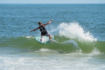 20220820-vilano-skim-comp