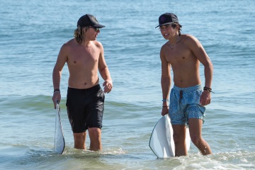 20220820-vilano-skim-comp