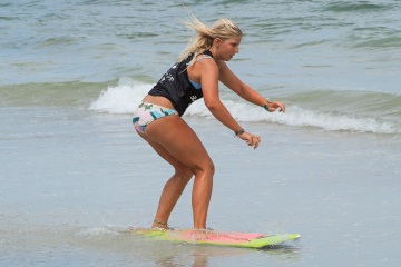 20220821-vilano-skim-comp
