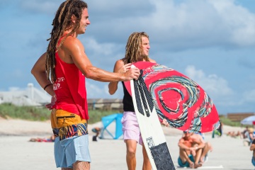 20220821-vilano-skim-comp