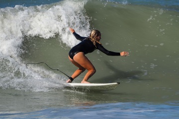 20230213-Morning-Surfing-Venice
