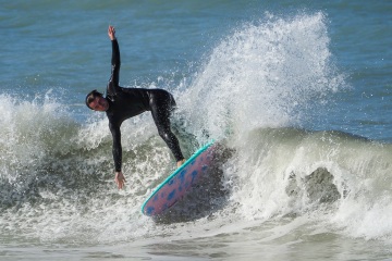 20230213-Morning-Surfing-Venice
