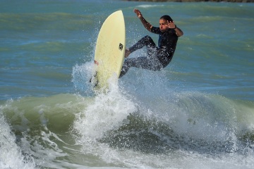 20230213-Morning-Surfing-Venice
