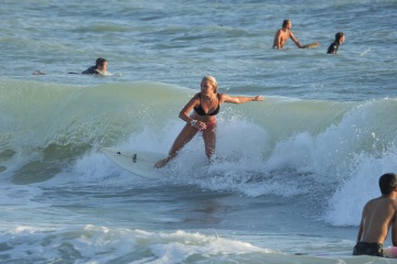 20230501-Evening-Surf-South-Jetty