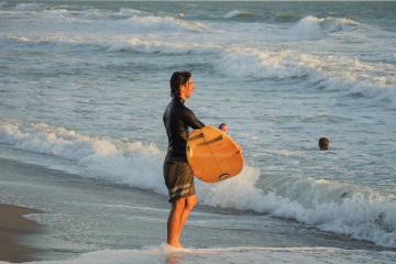 20230501-Evening-Surf-South-Jetty