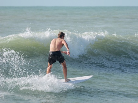 jsarasota 20240110-Surf-Skim-North-Jetty