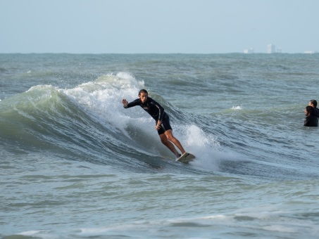 jsarasota 20240110-Surf-Skim-North-Jetty