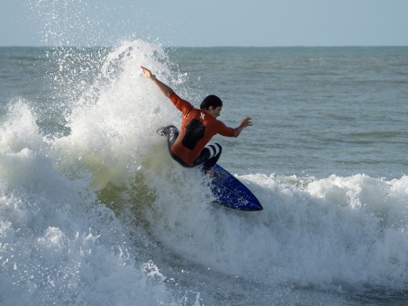 jsarasota 20240110-Surf-Skim-North-Jetty