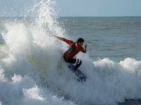 jsarasota 20240110-Surf-Skim-North-Jetty