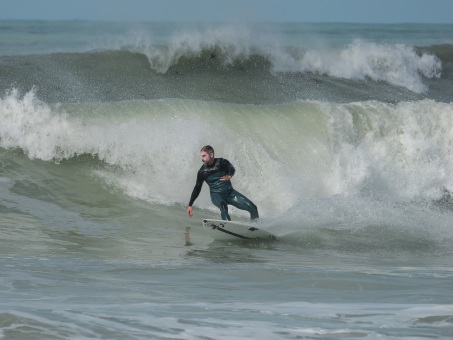 jsarasota 20240110-Surf-Skim-North-Jetty