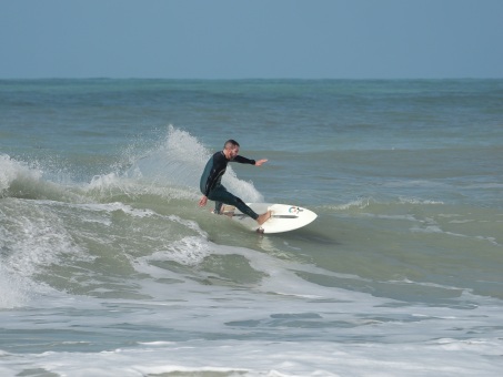 jsarasota 20240110-Surf-Skim-North-Jetty