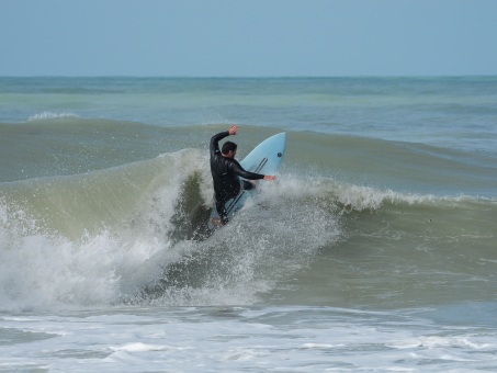 jsarasota 20240110-Surf-Skim-North-Jetty